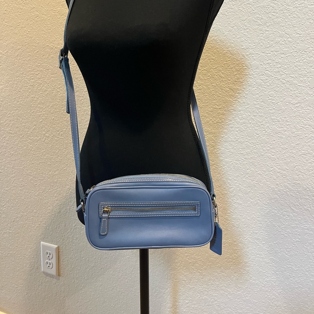 Vintage Coach Camera Crossbody Bag in Denim Blue